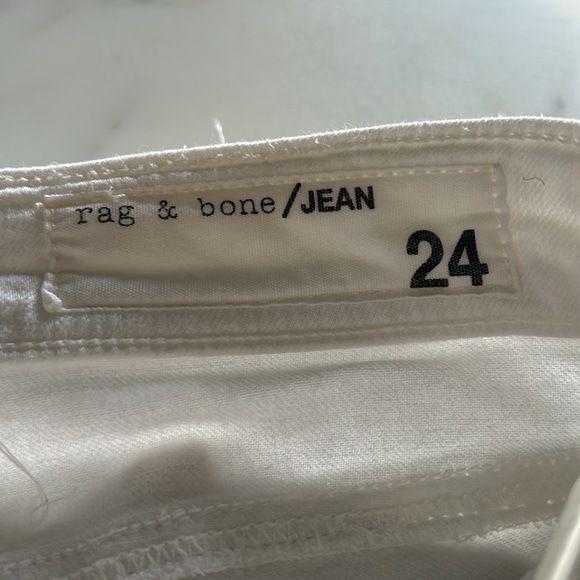 Rag & Bone DRE white rip style jeans! - Picture 3 of 6